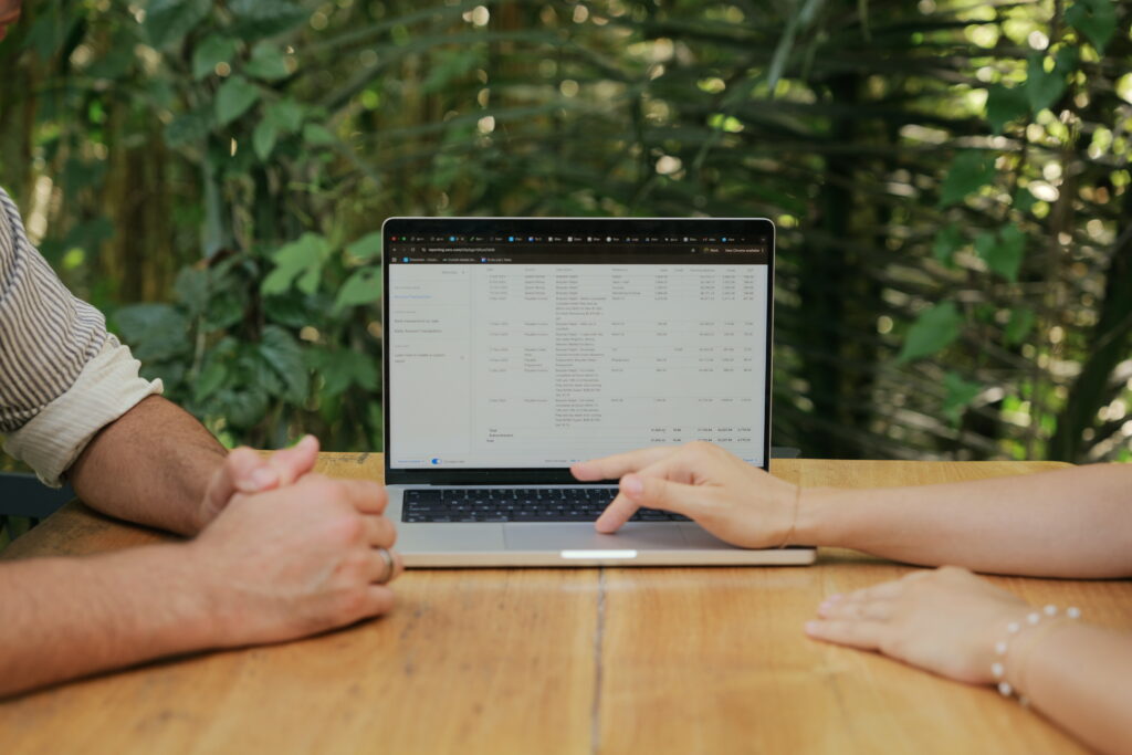 Geelong bookkeeper reviewing balance sheet report in Xero.